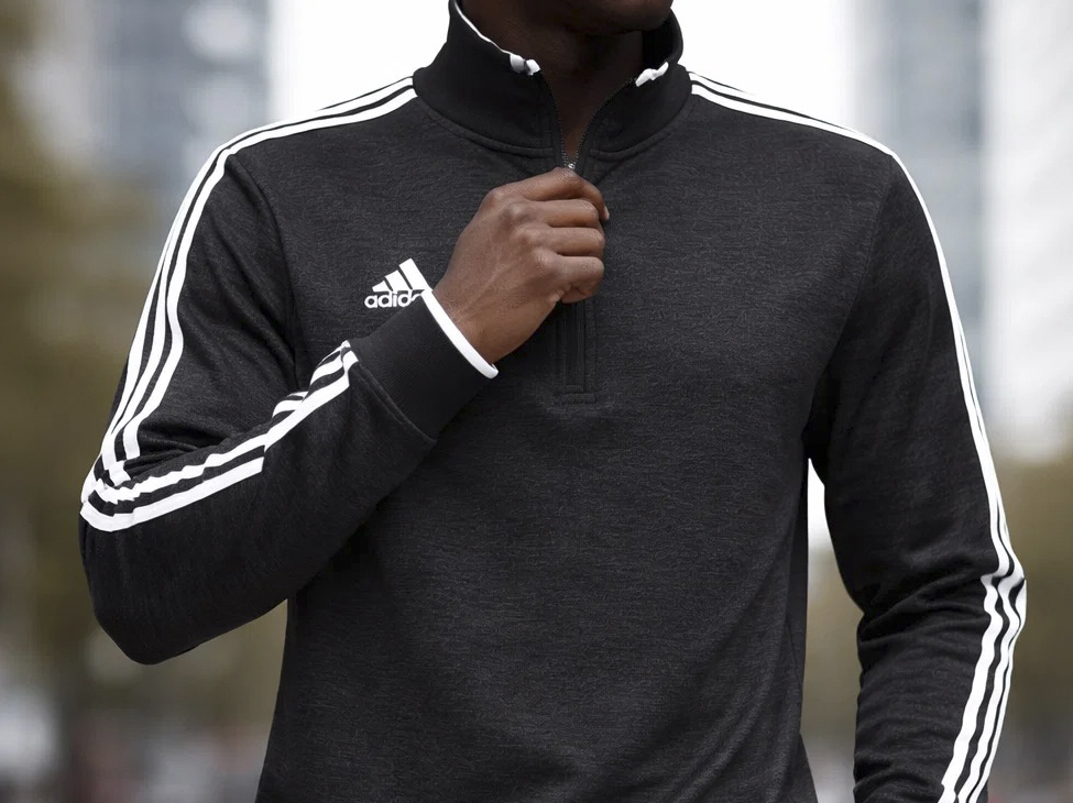 Олимпийка adidas + кроссовки: 5 беспроигрышных комбинаций