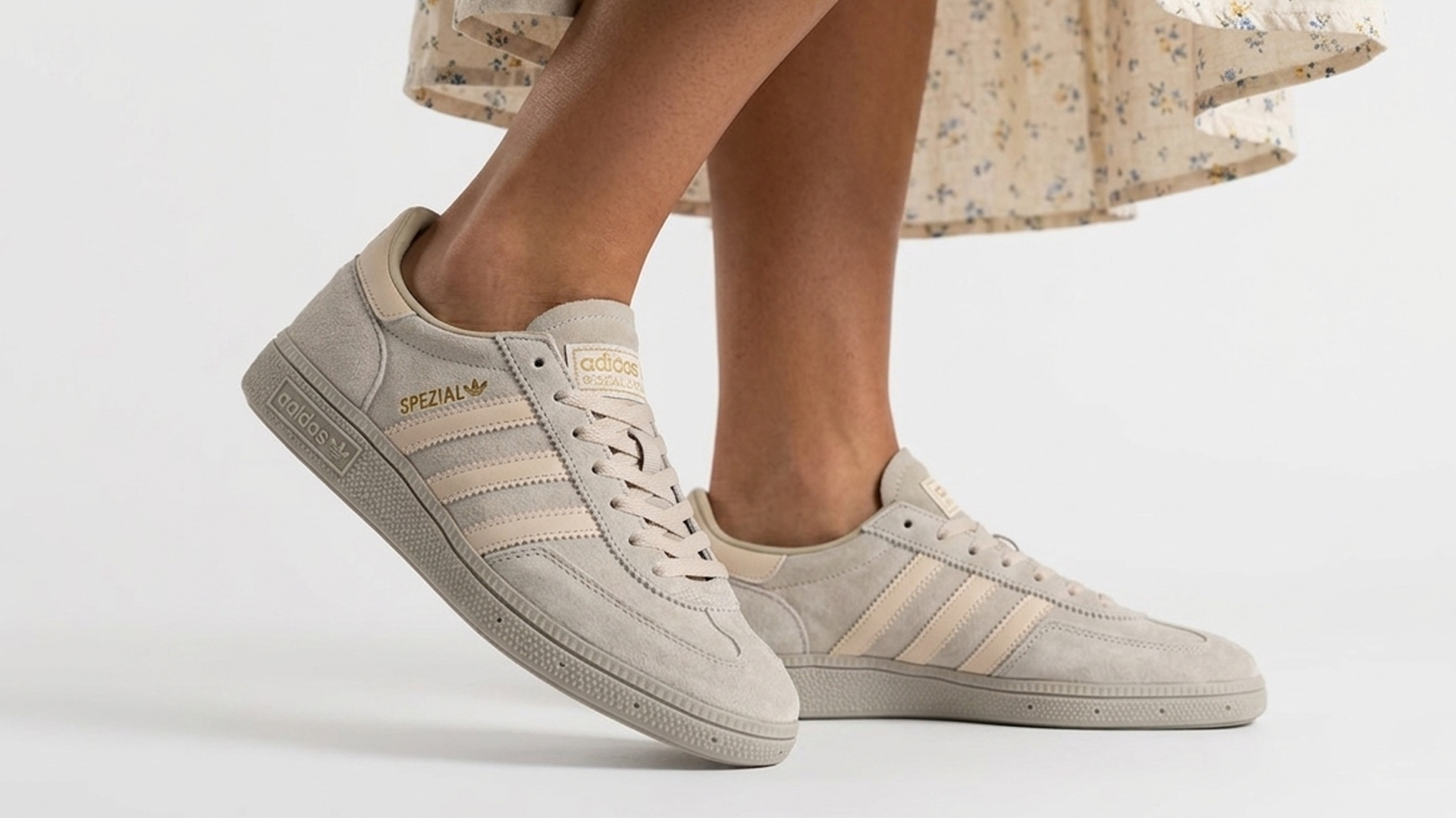 Стоит ли девушкам купить Adidas Spezial для летних образов
