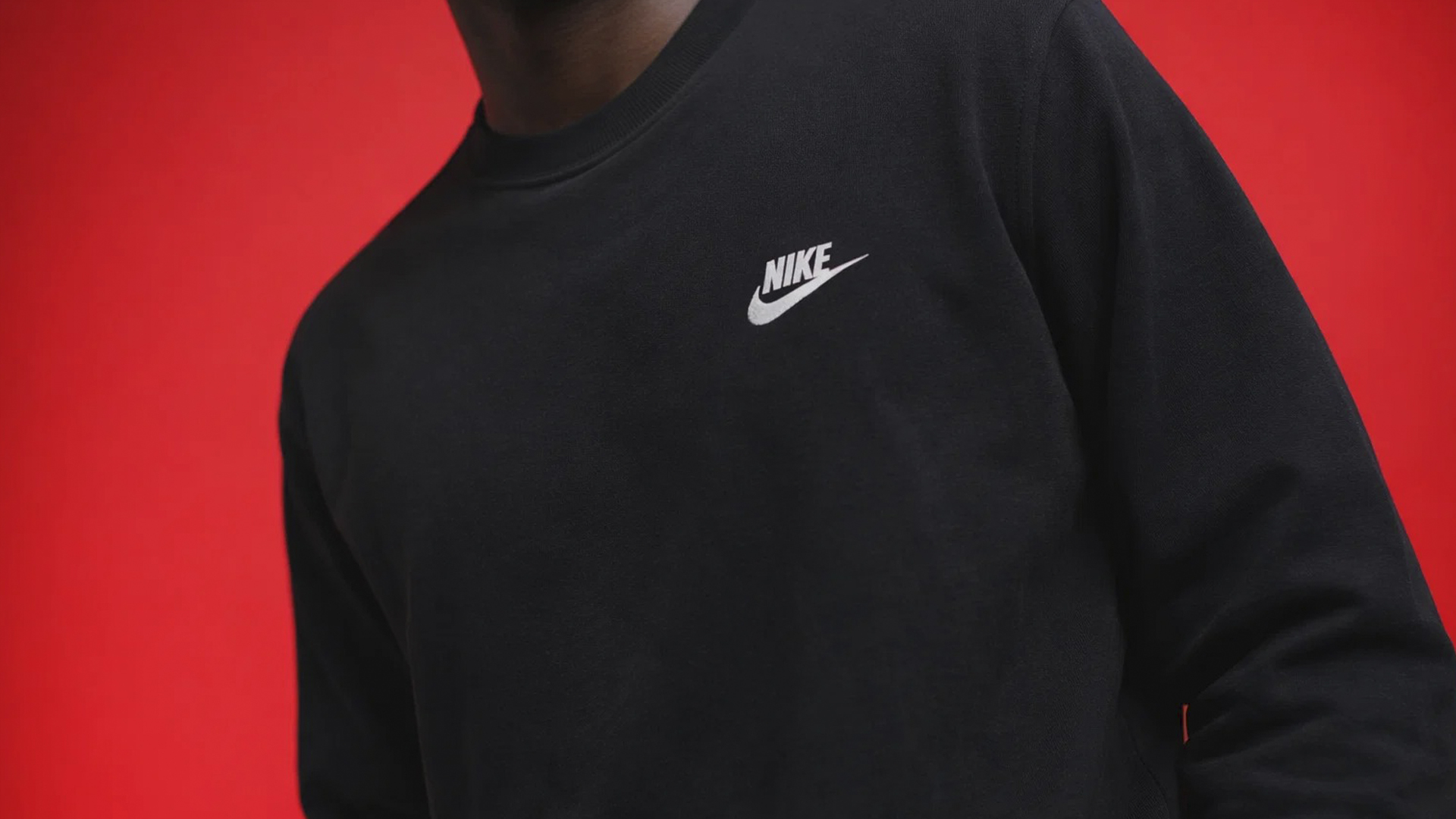 Свитшоты против лонгслива: что купить в 2026 году