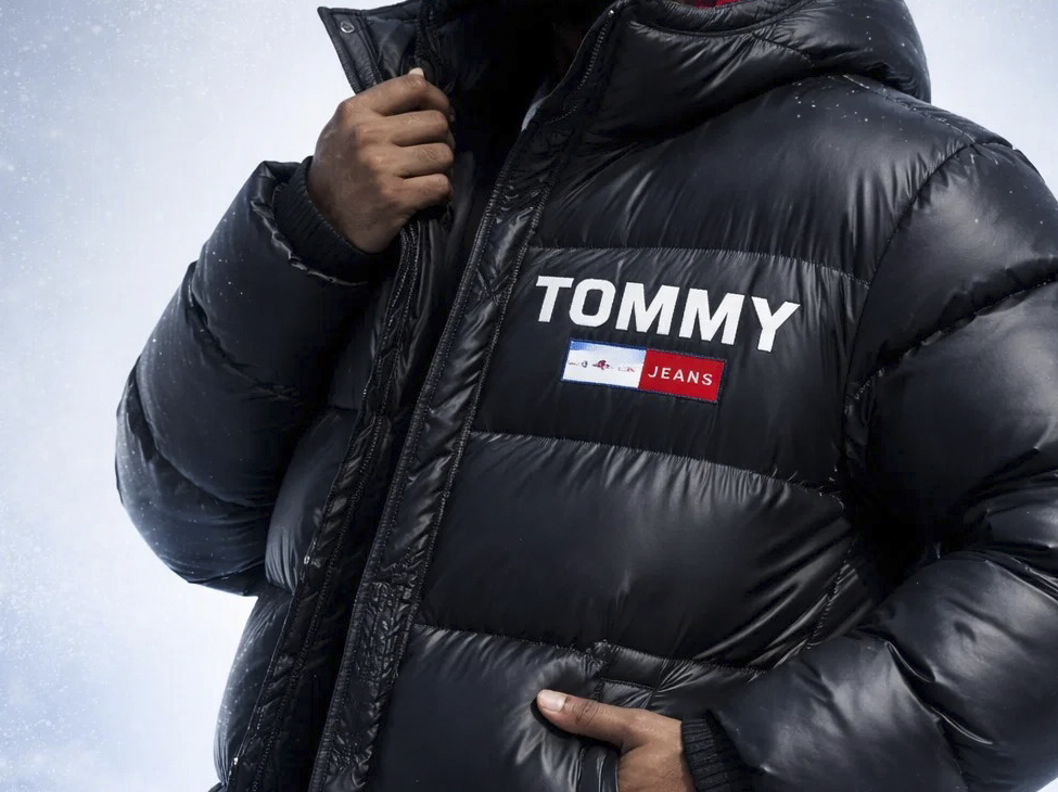 Что выбрать на весну: tommy jeans куртка или бомбер