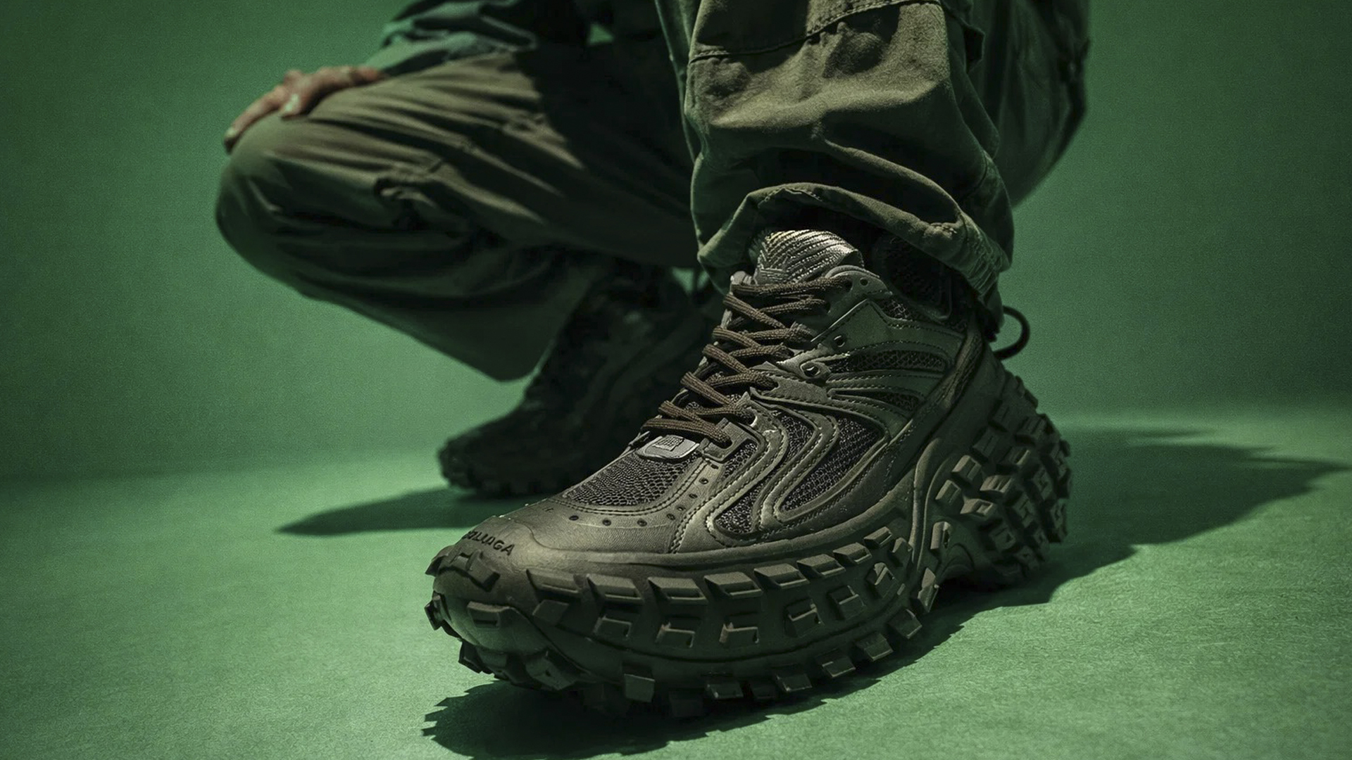 Нужны ли тебе кроссовки Balenciaga Defender: разбор 