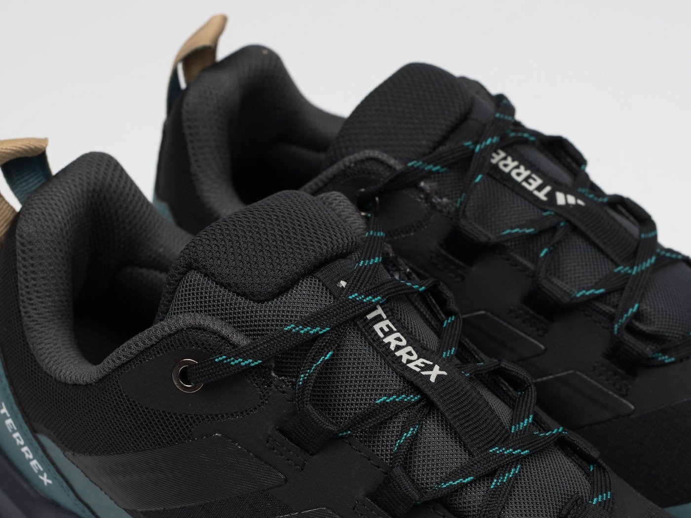 adidas terrex skychaser ax5 46800 7