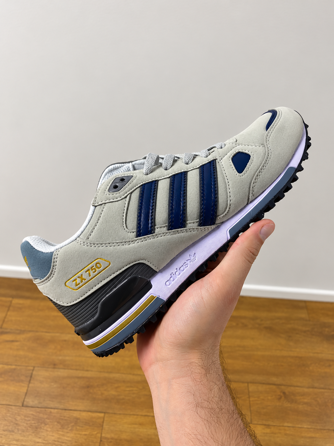 Adidas ZX 750, дополнительное фото 1